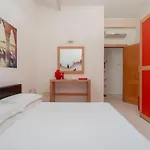 The Waterview Alcove Apartmán *