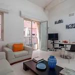 The Waterview Alcove *