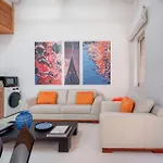 The Waterview Alcove Apartmán