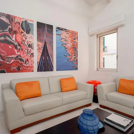 The Waterview Alcove * Velence